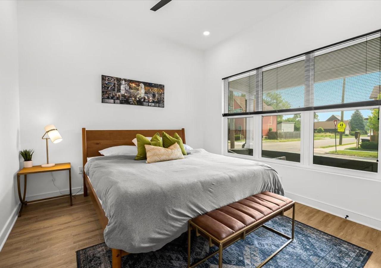 Aveline'S Abode - N. Corktown Villa ดีทรอยต์ ภายนอก รูปภาพ